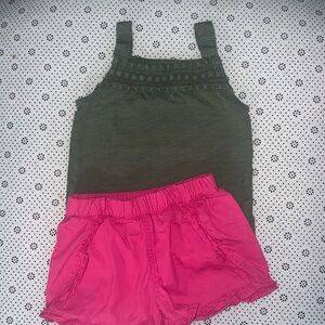 🛍 CUTE  LITTLE GIRLS OUTFIT SIZE 3T🛍